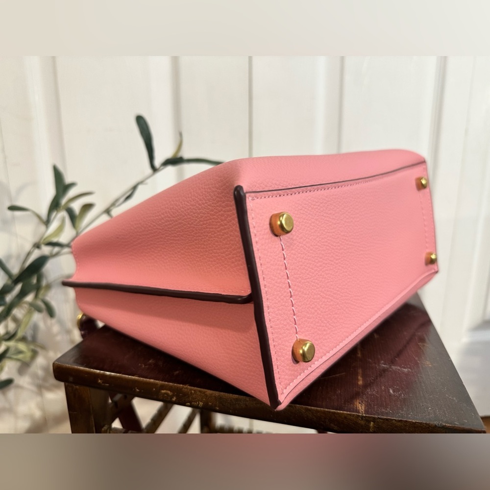 Coach Willow tote 24 colorblock pink purple crossbody convertible - Picture 7 of 16